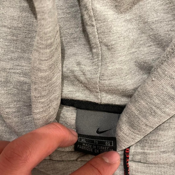 Vintage 90’s-00’s Nike Manchester Hoodie - Picture 4 of 4